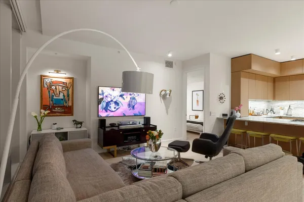 $1,595,000 | 313 West 17th Street, Unit 1104, Austin, TX 78701