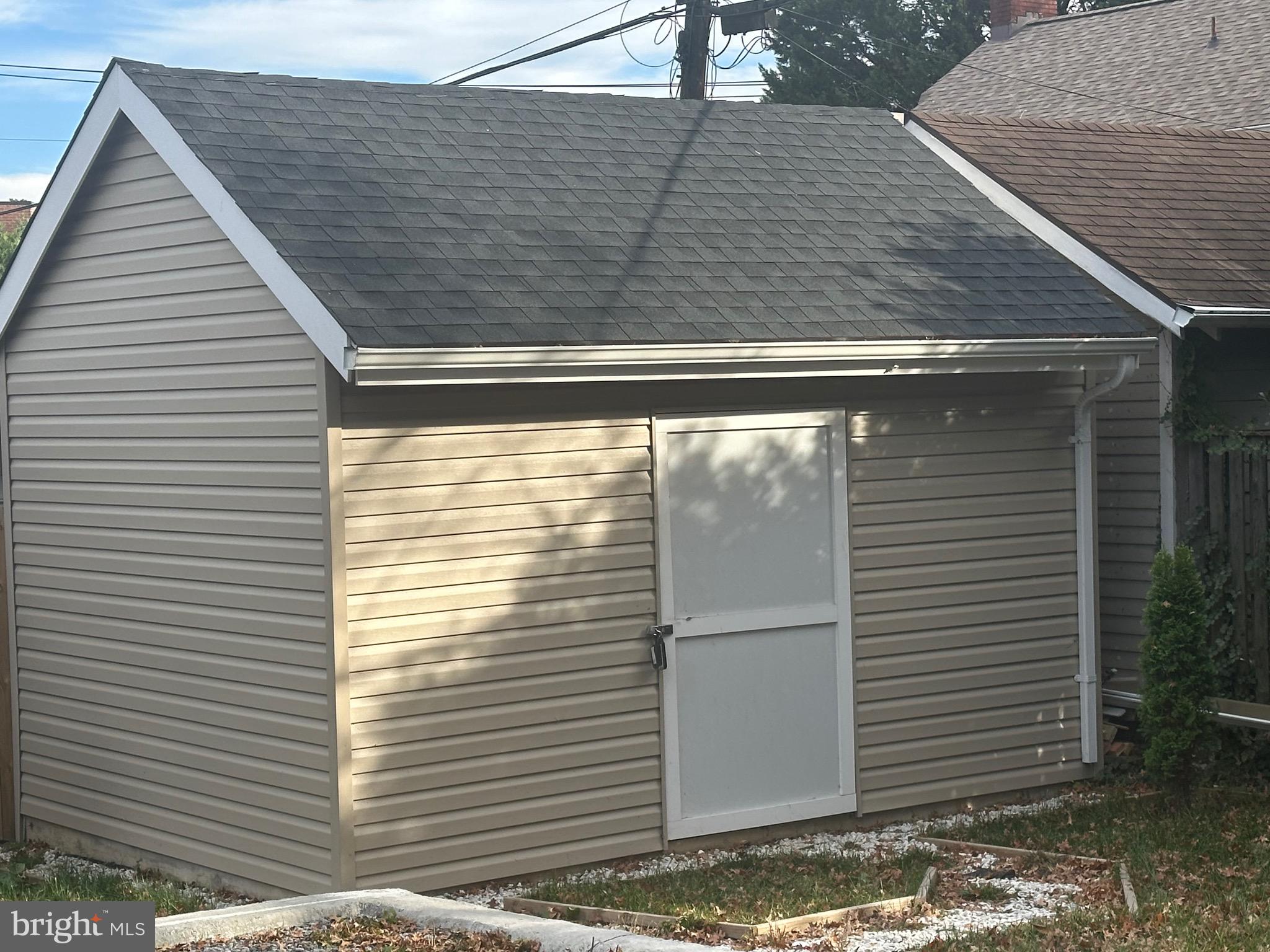 806 Sligo Avenue Silver Spring, MD 20910 - Photo 31 of 31 a side view of a house with a window