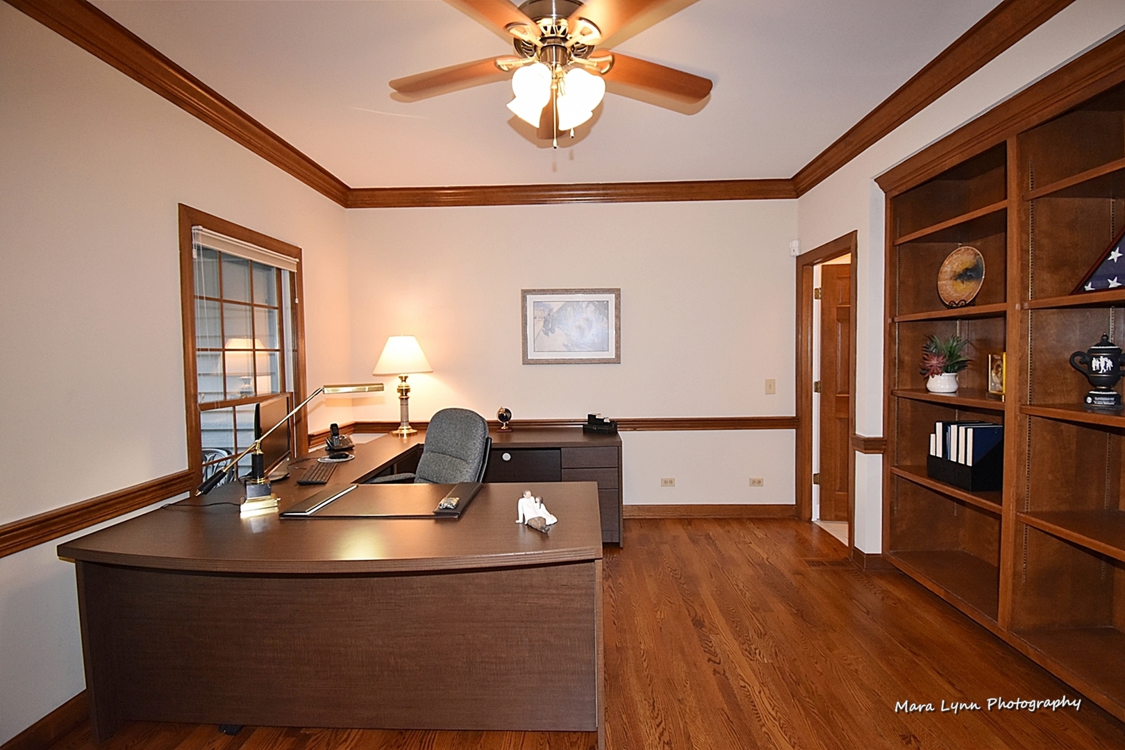 4N555 Hidden Oaks Road St. Charles, IL 60175 - Photo 19 of 41 a kitchen with a sink and a refrigerator