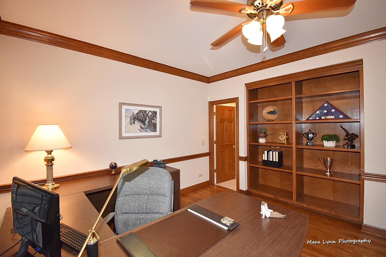 4N555 Hidden Oaks Road St. Charles, IL 60175 - Photo 20 of 41 a view of a workspace with furniture