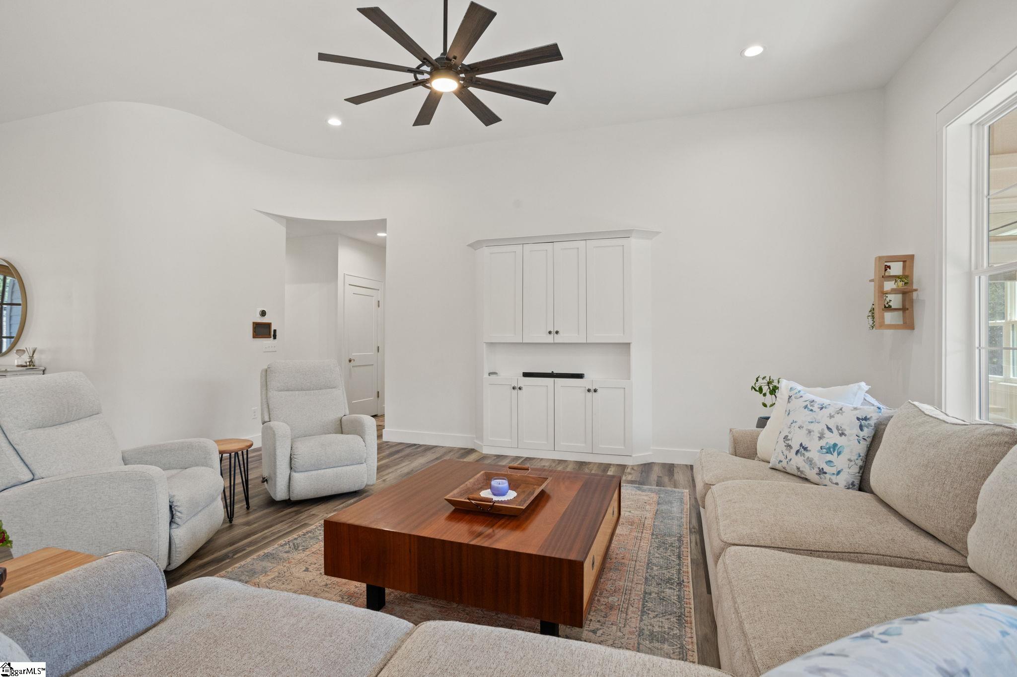 2181 Fate Dill Road Greer, SC 29651 - Photo 17 of 45