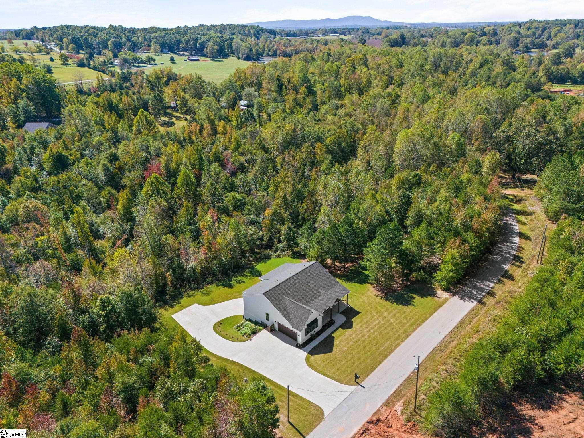 2181 Fate Dill Road Greer, SC 29651 - Photo 3 of 45