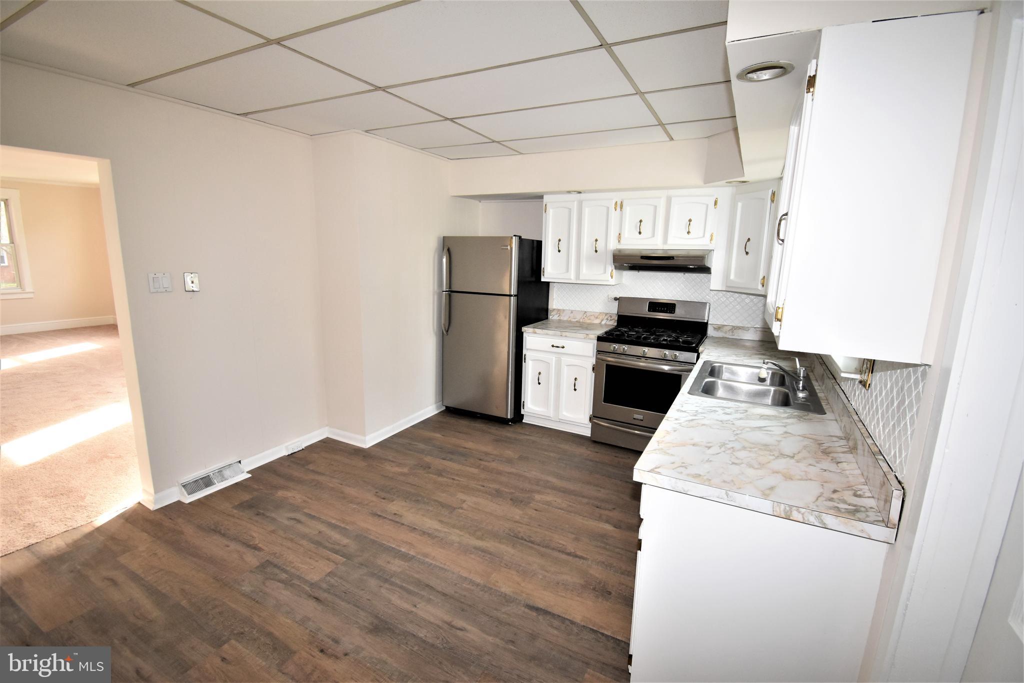 326 Cleveland Avenue Riverside, NJ 08075 - Photo 10 of 22