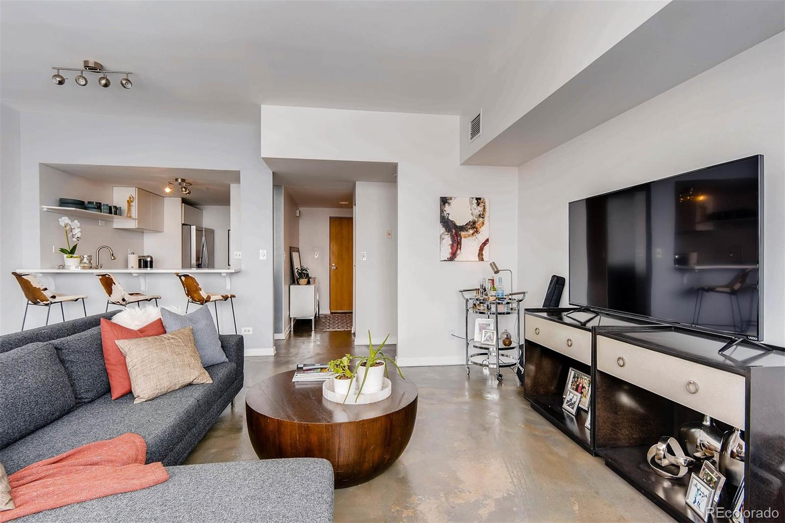 1350 Lawrence Street, Unit 5C Denver, CO 80204 - Photo 2 of 13