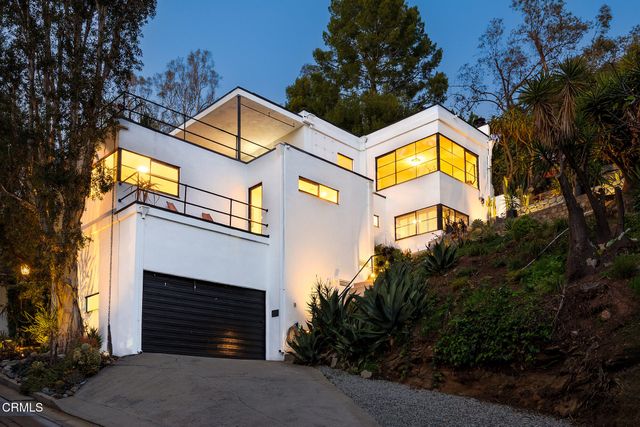 $2,030,000 | 412 Glen Holly Drive, Pasadena, CA 91105