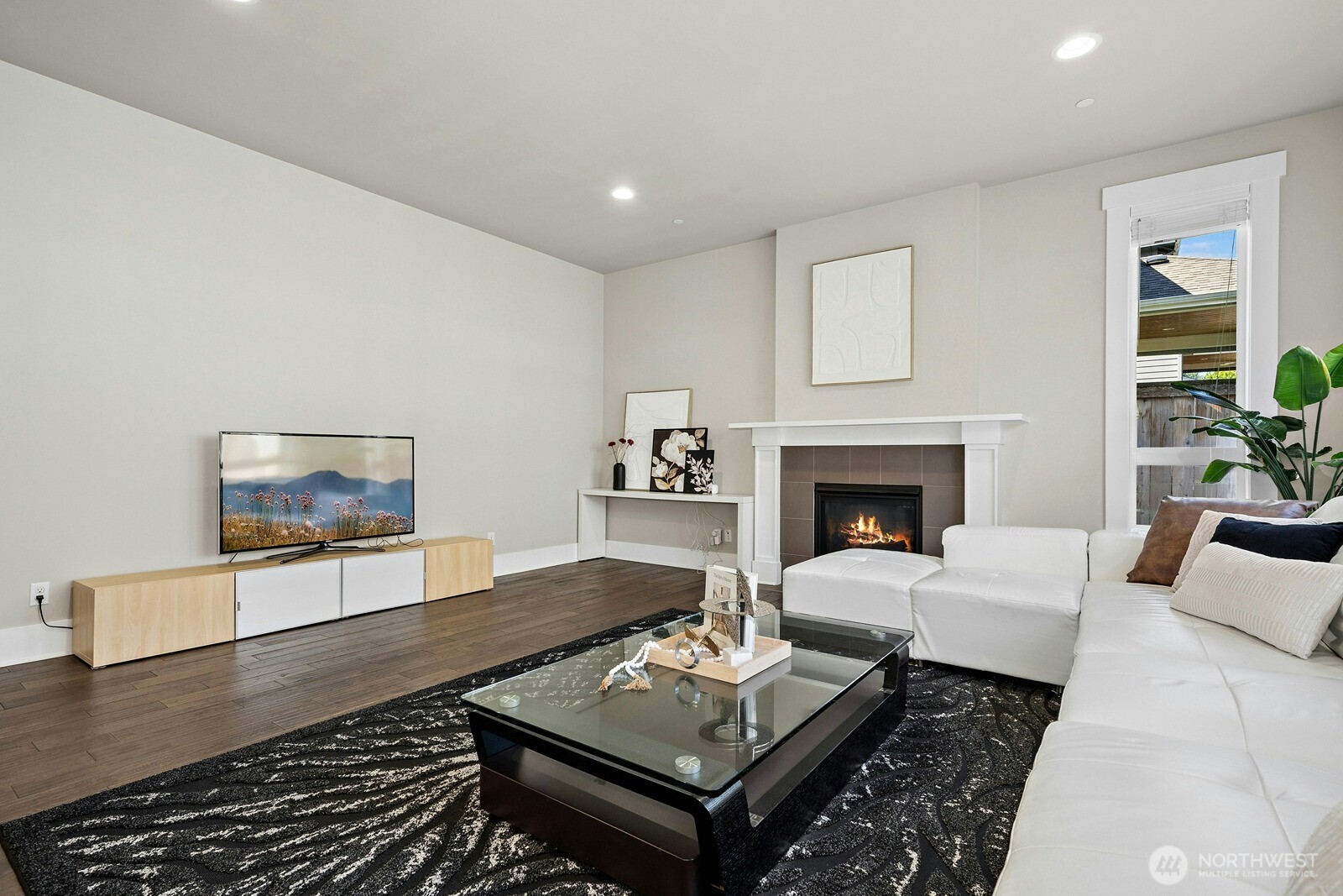 19028 175th Place Southeast Renton, WA 98058 - Photo 8 of 33