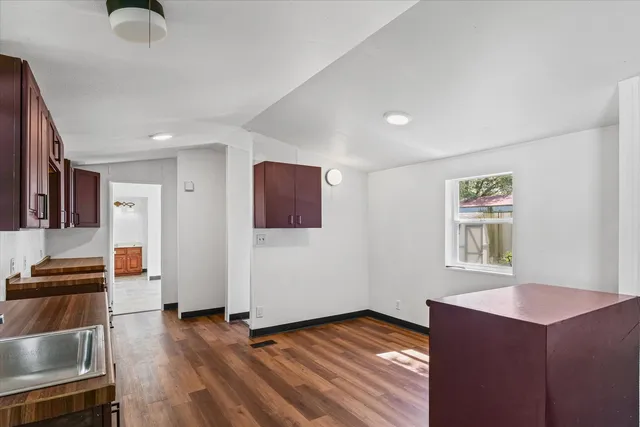 $22,000 | 353 West Monroe Street, Unit M13, Monticello, IL 61856