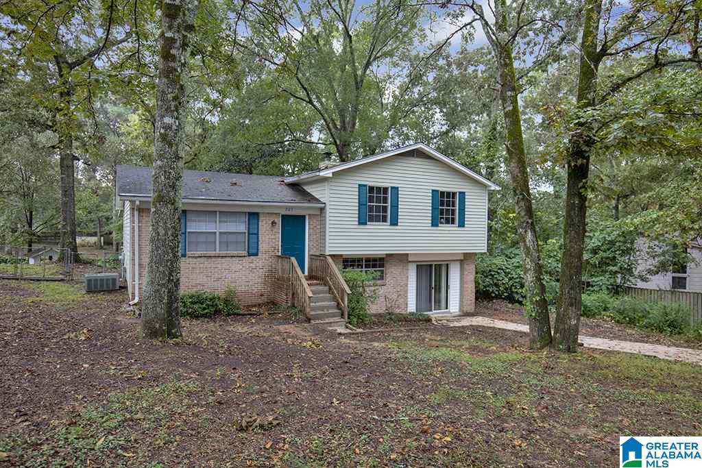 203 Dixie Avenue Alabaster, AL 35007 - Photo 1 of 1