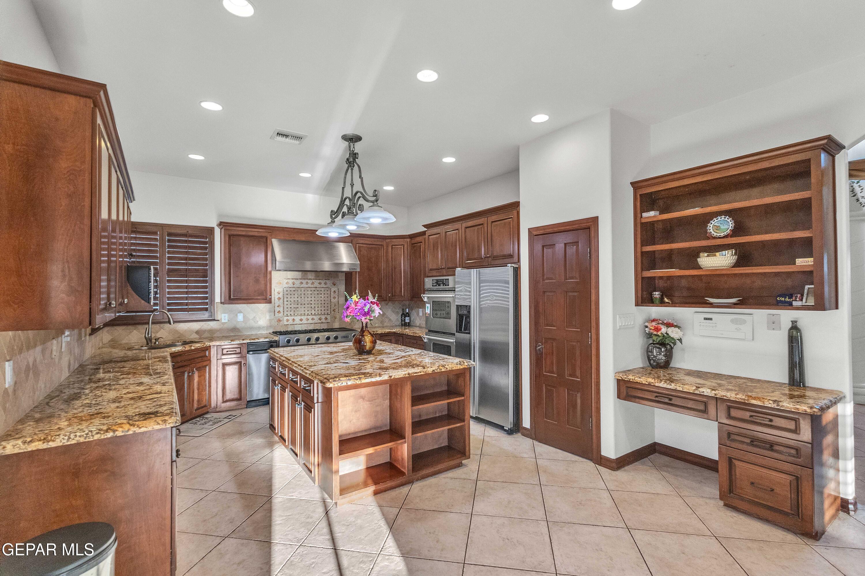 41 Sun Point Lane El Paso, TX 79912 - Photo 15 of 48 _MG_0471