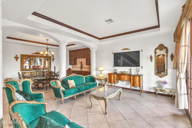 $795,000 | 41 Sun Point Lane, El Paso, TX 79912