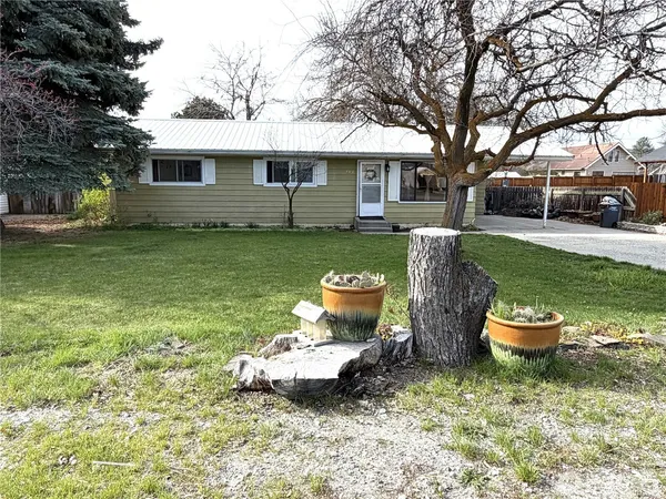 $360,000 | 104 West 1st Street, Waterville, WA 98858