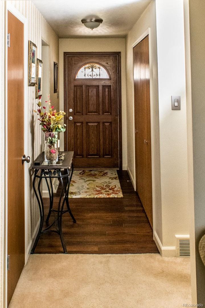 12103 West 37th Place Wheat Ridge, CO 80033 - Photo 4 of 33 Gallery Image 4