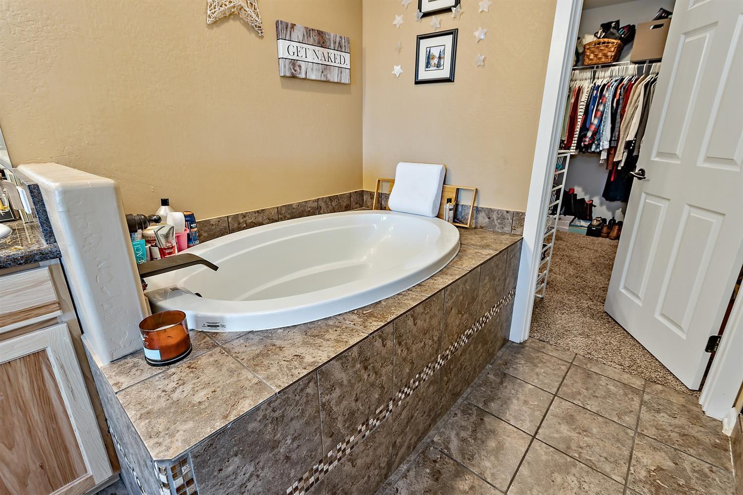 1026 Azure Way Eagle Point, OR 97524 - Photo 19 of 30 Additional Photo