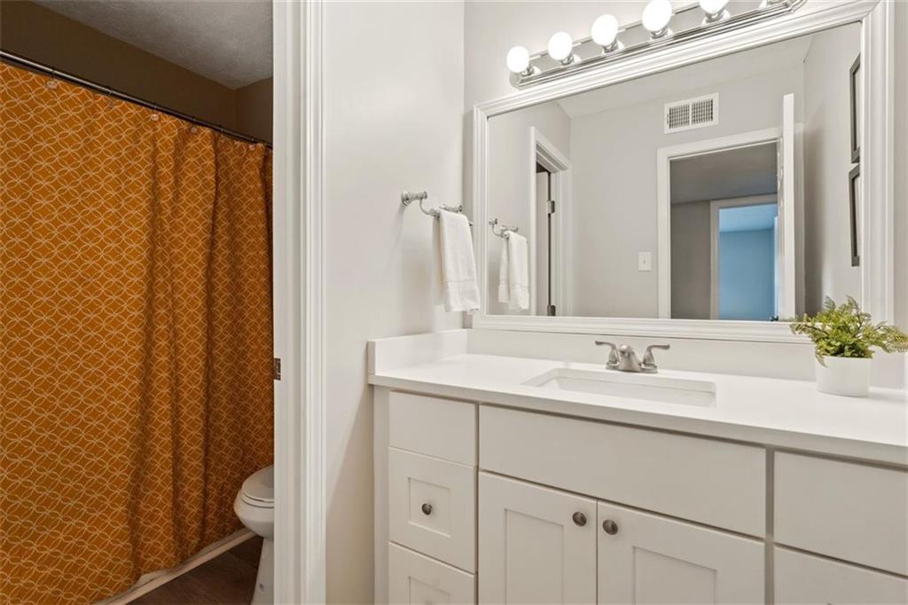 1701 Hawthorne Avenue Atlanta, GA 30337 - Photo 15 of 25