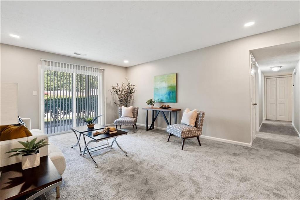 1701 Hawthorne Avenue Atlanta, GA 30337 - Photo 3 of 25