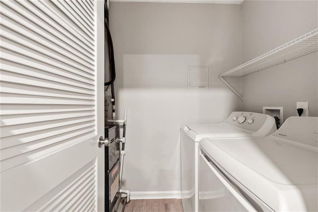 1701 Hawthorne Avenue Atlanta, GA 30337 - Photo 10 of 25