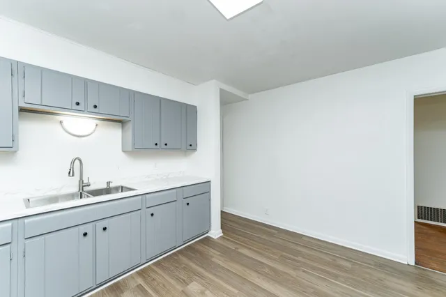 $225,000 | 416 State Street, West Concord, MN 55985