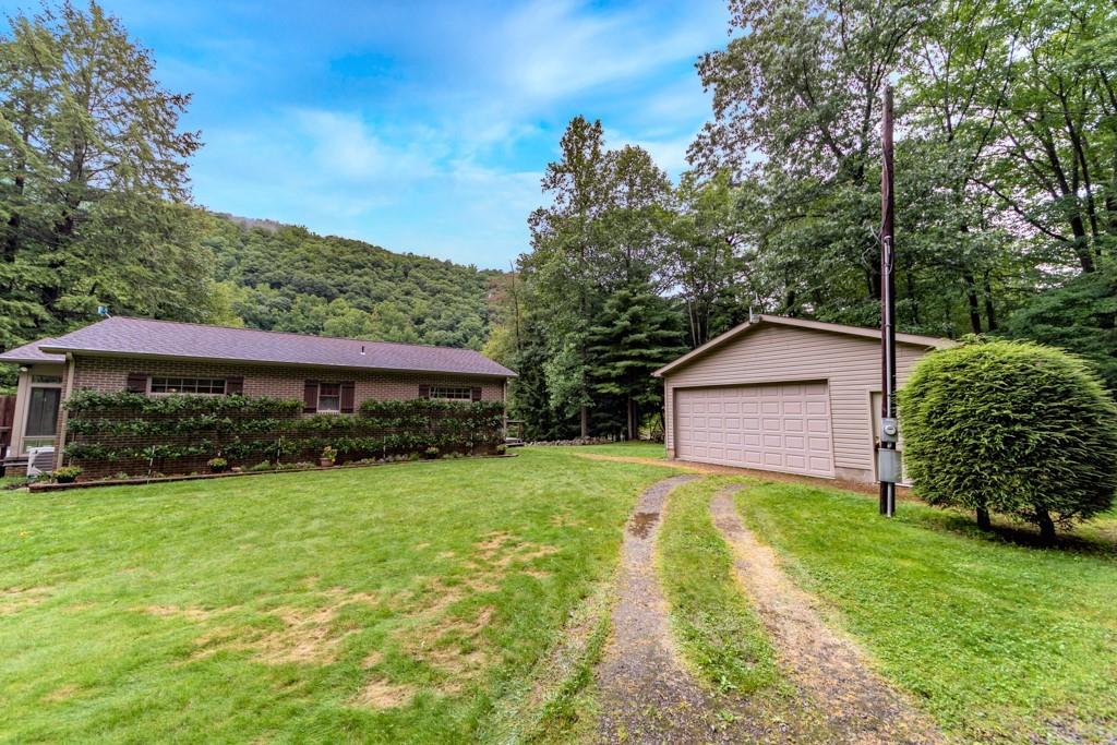 323 Sycamore Road Emlenton, PA 16373 - Photo 11 of 24 Gallery Image 11