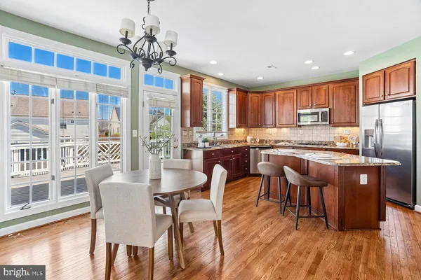 $1,300,000 | 614 Linslade Street, Gaithersburg, MD 20878