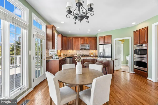 $1,300,000 | 614 Linslade Street, Gaithersburg, MD 20878