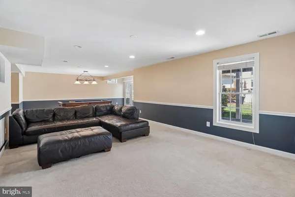 $1,300,000 | 614 Linslade Street, Gaithersburg, MD 20878