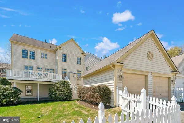 $1,300,000 | 614 Linslade Street, Gaithersburg, MD 20878