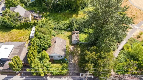 $615,000 | 565 South Director Street, Seattle, WA 98108