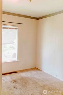 $615,000 | 565 South Director Street, Seattle, WA 98108