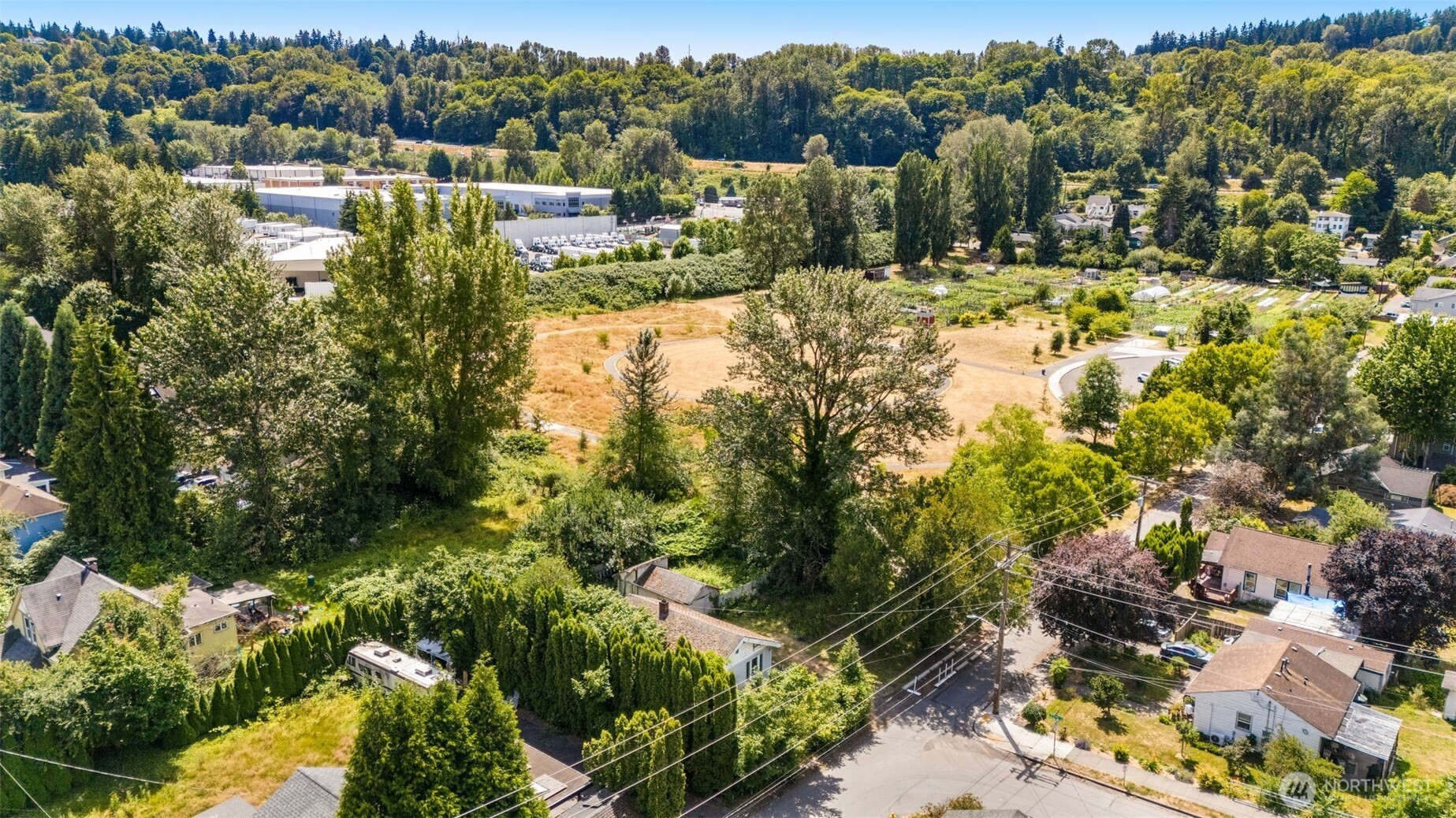 565 South Director Street Seattle, WA 98108 - Photo 5 of 34 a view of a lake with houses