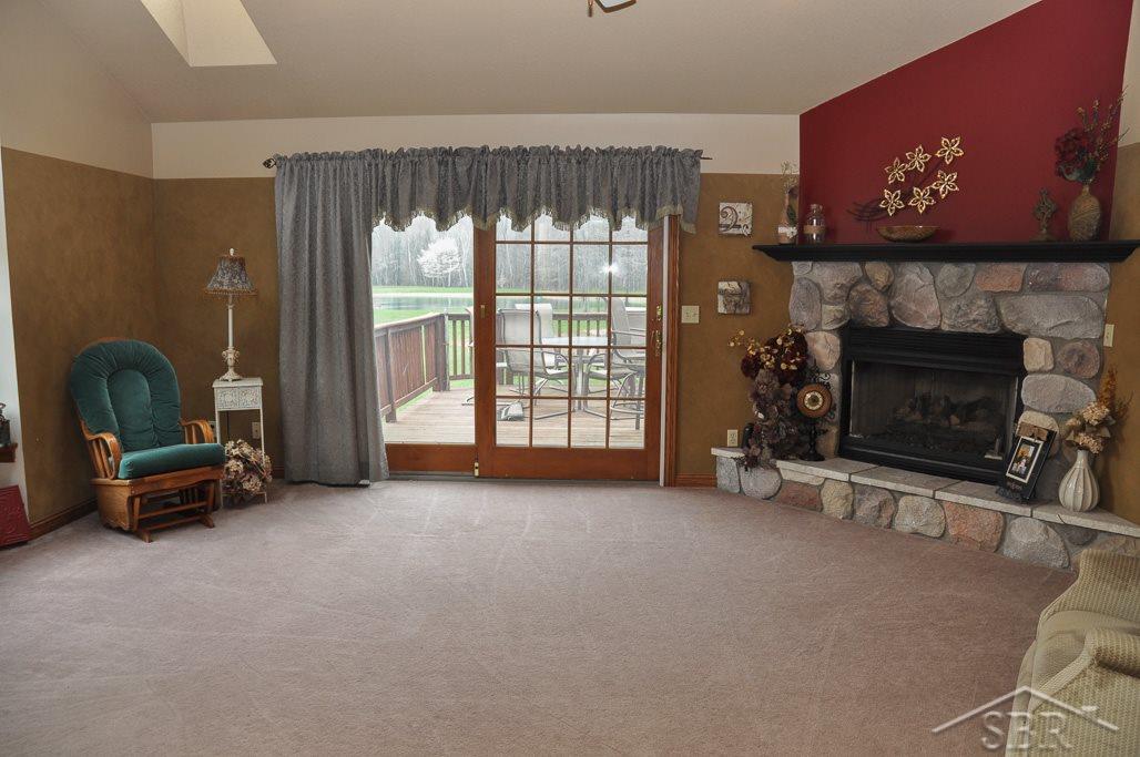 11790 Geddes Road Saginaw, MI 48609 - Photo 6 of 28 31288622-5.JPG