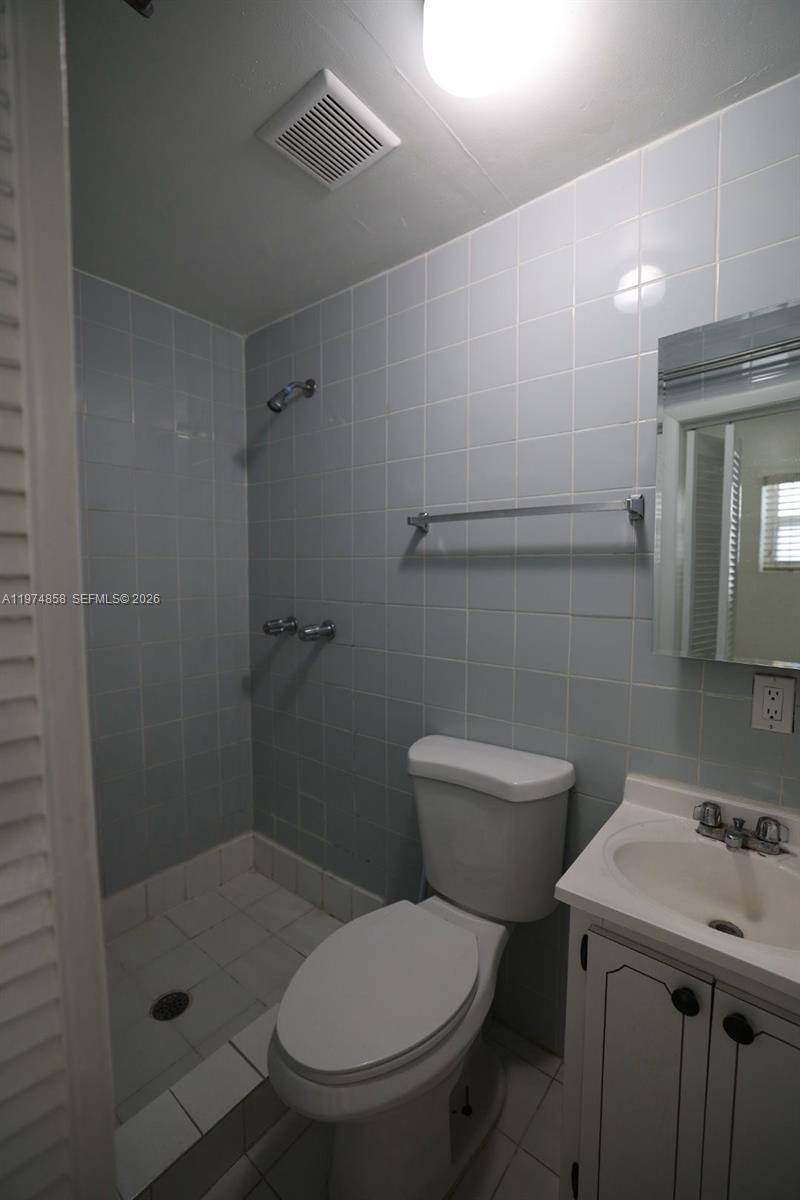 4521 Southwest 5th Terrace, Unit 2 Miami, FL 33134 - Photo 8 of 9