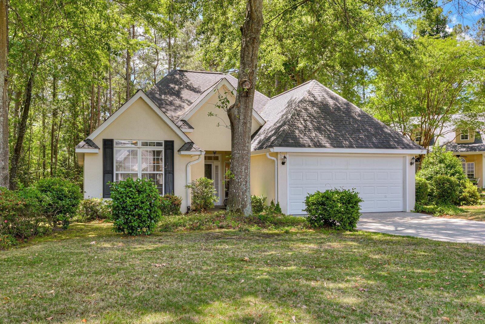 222 Boxwood Road Aiken, SC 29803 - Photo 2 of 34