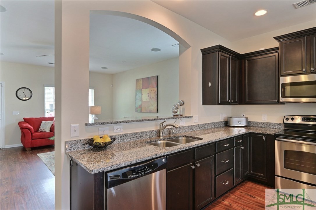 323 Casey Drive Pooler, GA 31322 - Photo 7 of 30 Gallery Image 7
