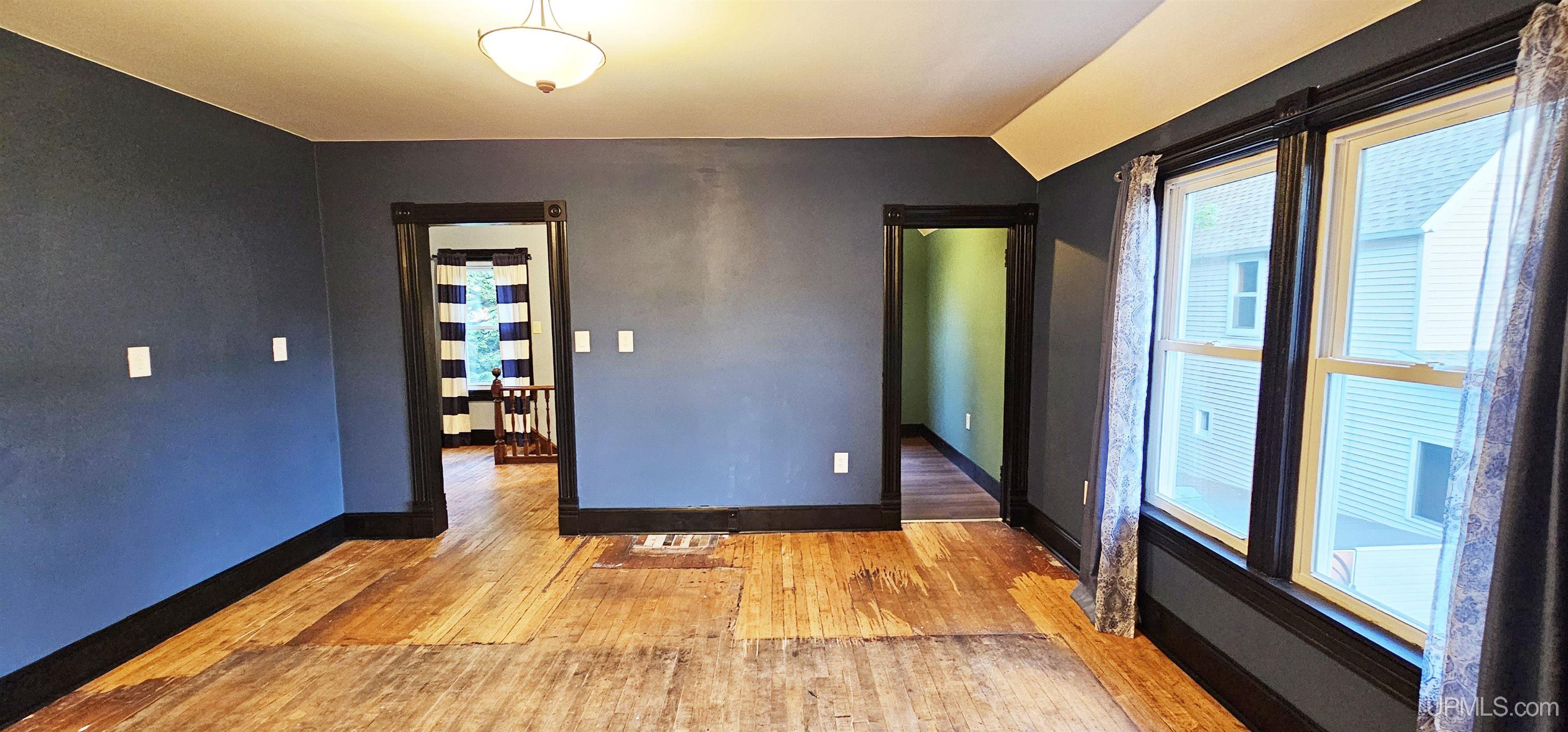 128 Pewabic Street Calumet, MI 49913 - Photo 37 of 62