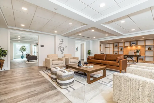 $2,100 | 7 Hannaford Drive, York, ME 03909