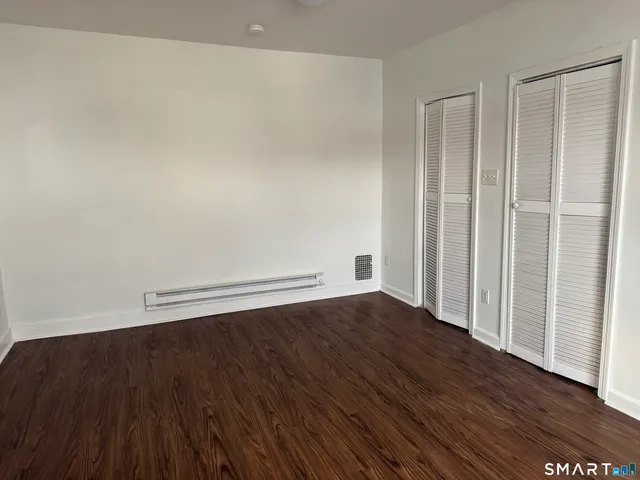 $1,800 | 47 Pershing Drive, Unit 1, Ansonia, CT 06401