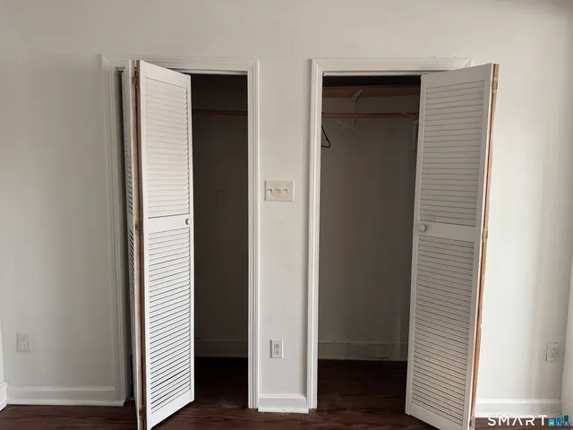 $1,800 | 47 Pershing Drive, Unit 1, Ansonia, CT 06401