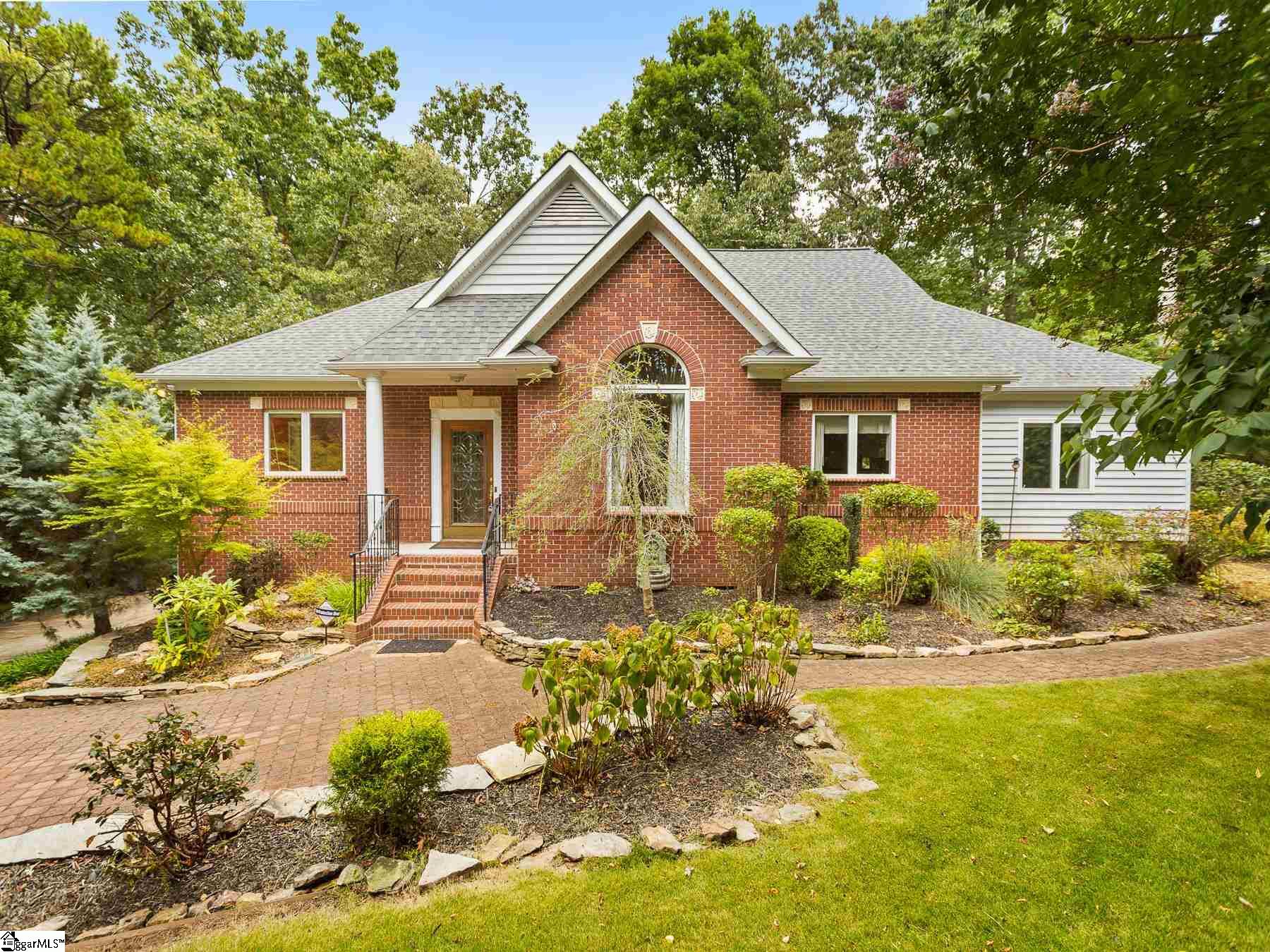 10 Compton Drive Greenville, SC 29615 - Photo 1 of 33