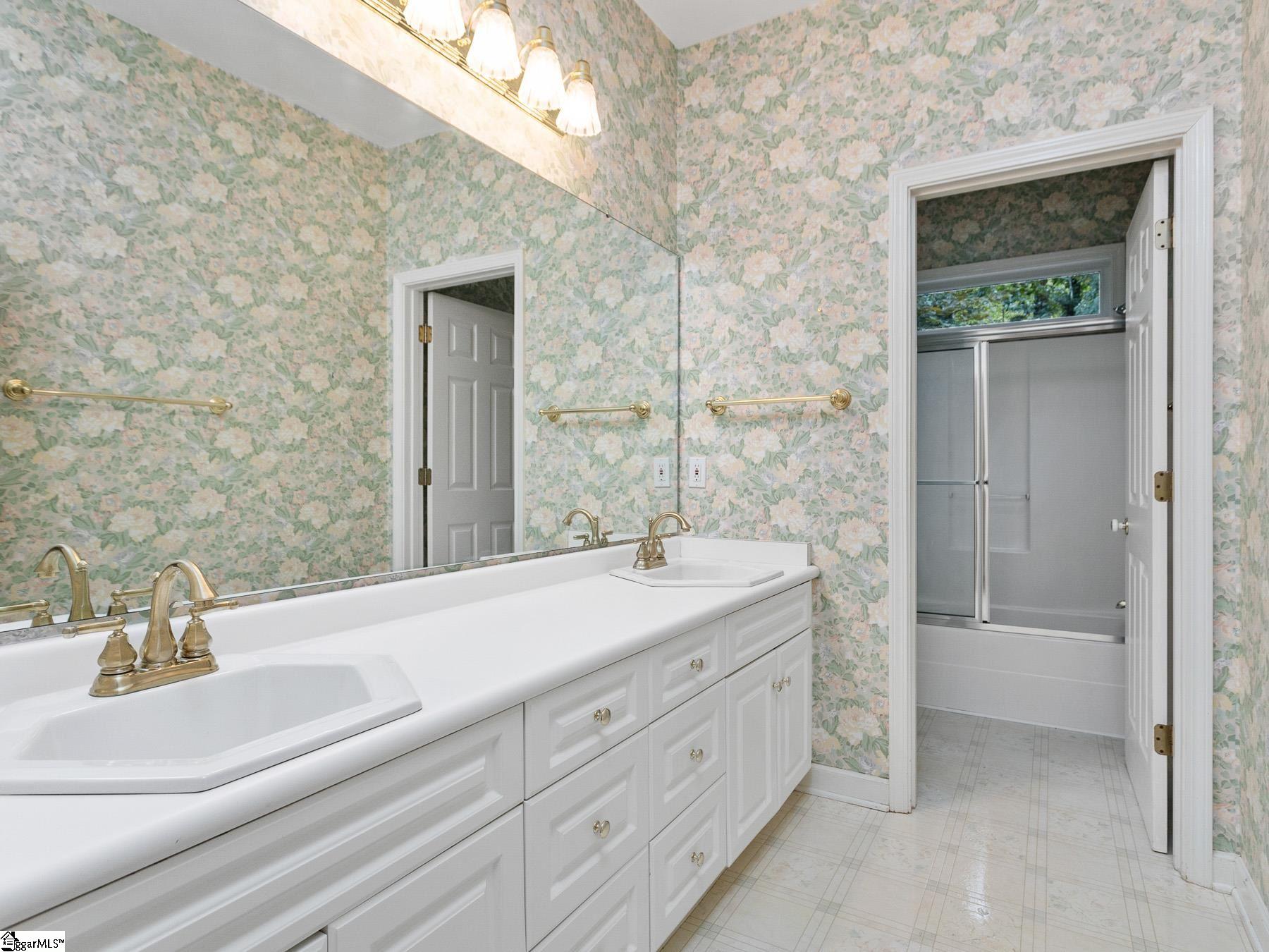 10 Compton Drive Greenville, SC 29615 - Photo 21 of 33