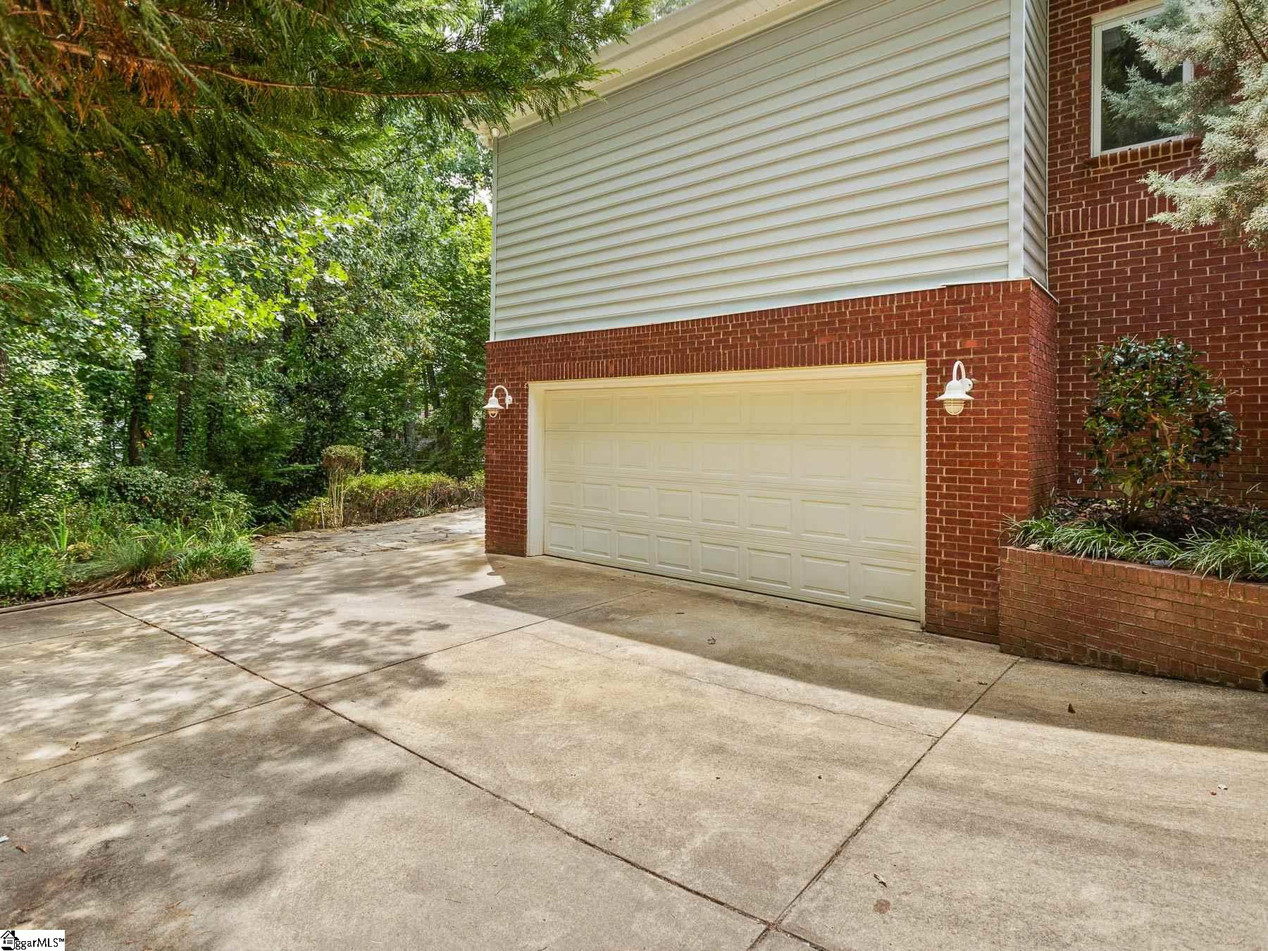 10 Compton Drive Greenville, SC 29615 - Photo 32 of 33