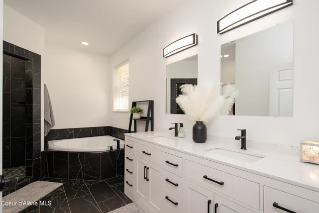 $649,999 | 45277 Highway 95, Worley, ID 83876