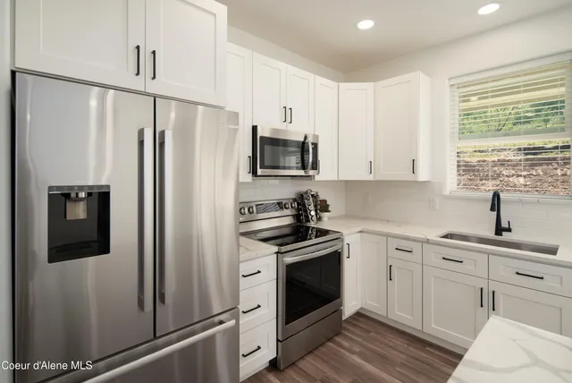 $649,999 | 45277 Highway 95, Worley, ID 83876