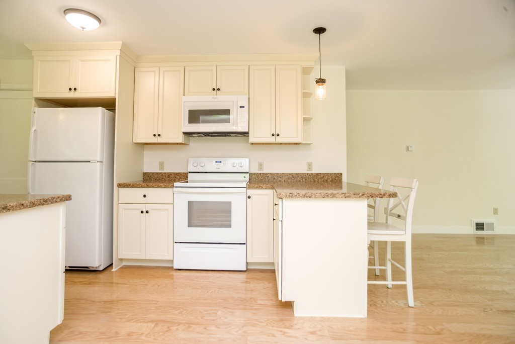 135 Conway Road Whately, MA 01039 - Photo 3 of 28