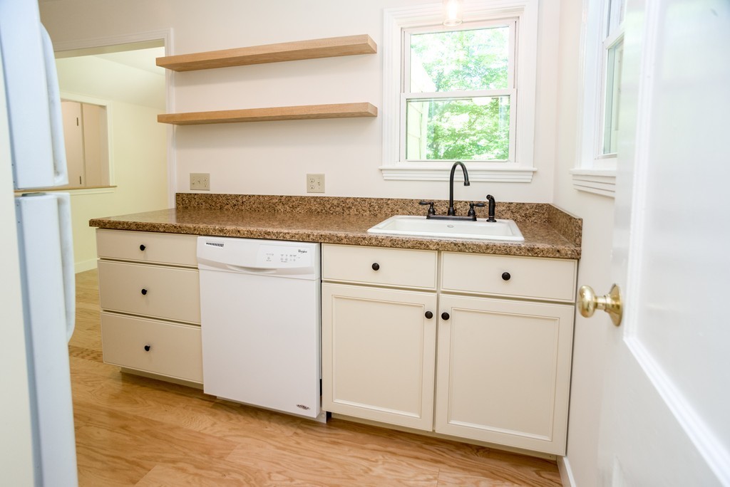 135 Conway Road Whately, MA 01039 - Photo 5 of 28