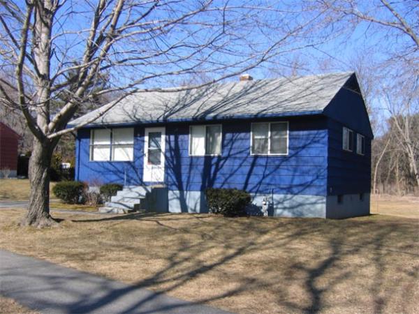 14 Robin Road Westborough, MA 01581 - Photo 1 of 9 Gallery Image 1