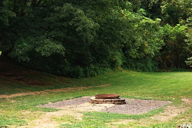 $182,000 | 1722 Mozier Hollow Road, Kampsville, IL 62053