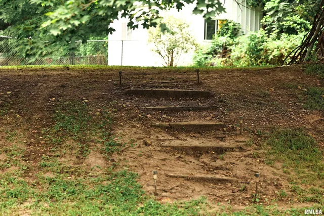 $182,000 | 1722 Mozier Hollow Road, Kampsville, IL 62053