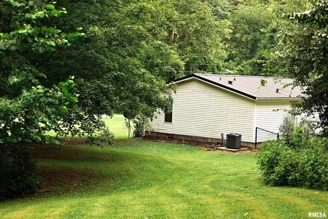 $182,000 | 1722 Mozier Hollow Road, Kampsville, IL 62053