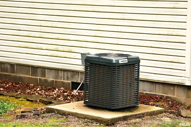 $182,000 | 1722 Mozier Hollow Road, Kampsville, IL 62053