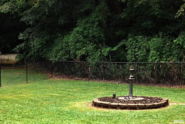 $182,000 | 1722 Mozier Hollow Road, Kampsville, IL 62053